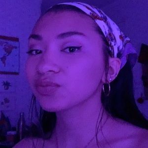 Meet your Posher, Mia